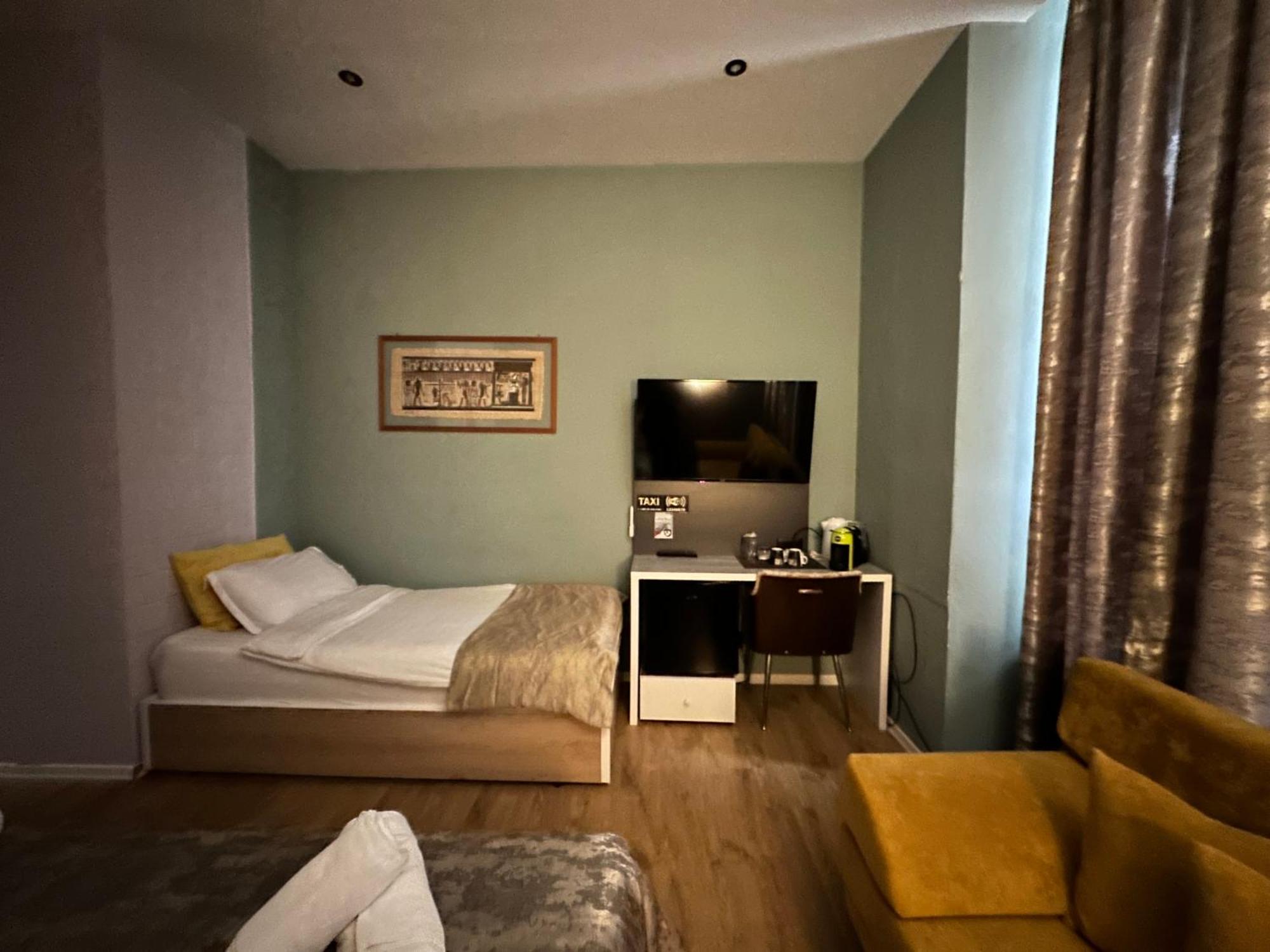 Colombia Apartments&Rooms Durrës Exterior foto